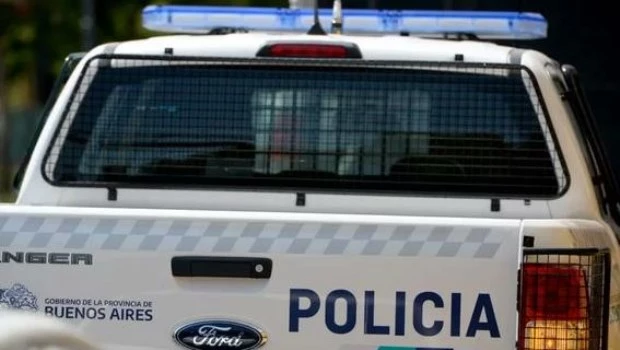 Violento robo en City Bell: un jubilado fue atado y golpeado mientras dormía