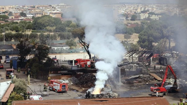 Una explosión en una estación de servicio en Roma dejó al menos 45 heridos