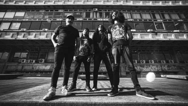 Bastardös presenta su último trabajo y vuelve a pisar fuerte en la escena