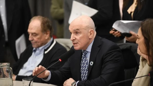 Insólito: Espert tuvo que presidir el debate del proyecto de Garrahan que él mismo había rechazado