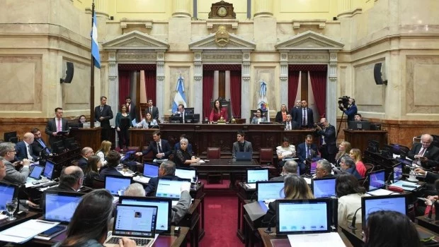 Senado: peronistas, radicales y legisladores provinciales formaron el quórum para tratar proyectos contra el Gobierno