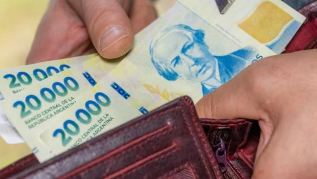 El salario privado acumula una caída de cuatro meses consecutivos
