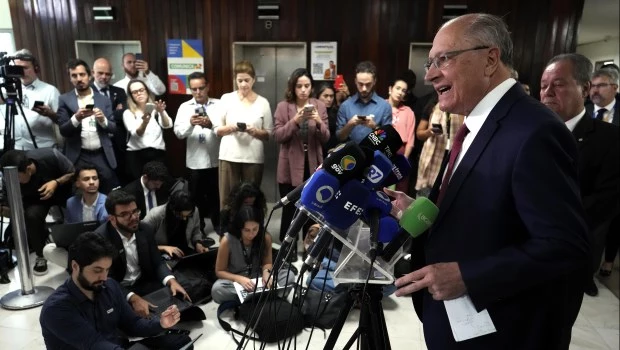 El gobierno y los empresarios de Brasil reaccionaron unidos frente a aranceles de Estados Unidos