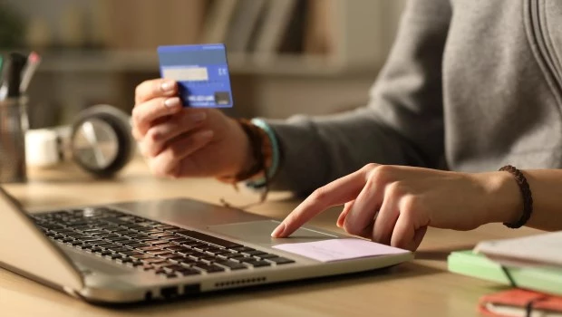 Crece la morosidad en el pago de tarjetas de crédito