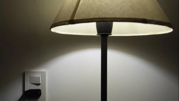 El Gobierno amplió el consumo subsidiado de luz a usuarios que no tienen acceso al gas
