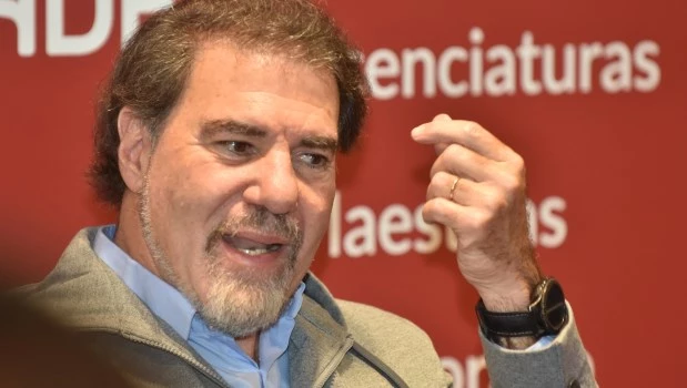 “Hoy el problema que tenemos es que el argentino no confía en el país”, recalca Claudio Zuchovicki. (FOTOS GUSTAVO CARABAJAL)