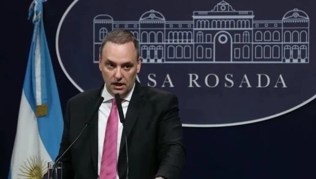 El Gobierno anunció que se inició el proceso para privatizar AySA