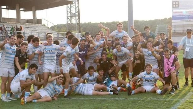 Los Pumitas logran la Medalla de Bronce en el Mundial M20 al vencer a Francia 38-35