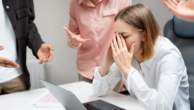 No confundir el mobbing con el move it