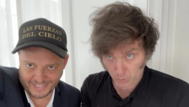 Renunció el asesor principal de Milei que dijo que el problema de Argentina "son los argentinos"