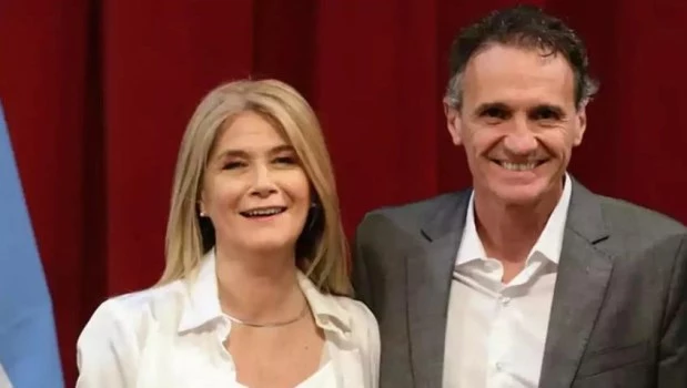 Verónica Magario y Gabriel Katopodis, dos de los que encabezan las listas.
