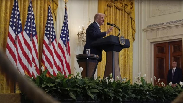 Trump cierra un gran acuerdo comercial con los japoneses