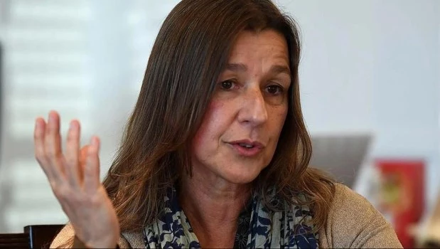 Sabina Frederic: “Es ilegal que la Policía haga campaña”