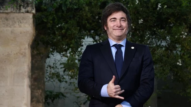 Expectativa por los anuncios de Milei sobre las retenciones a la carne en la Rural