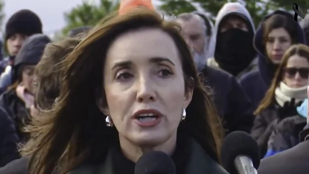 Hermetismo en el círculo íntimo de Villarruel sobre su presencia en la Rural