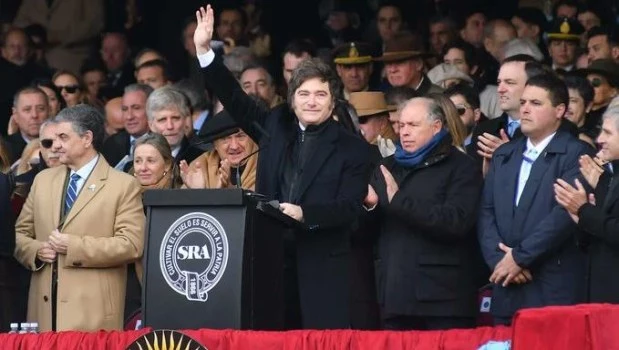 La Sociedad Rural aplaudió el veto al aumento de $22.000 a jubilados tras celebrar que bajaban las retenciones