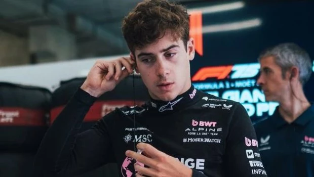 En medio de la visita de Scaloni, Colapinto calificó de "frustrante" su día en Sp