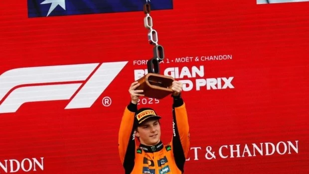 Piastri ganó en el GP de Bélgica y estiró la ventaja en el campeonato, mientras que Colapinto terminó 19°