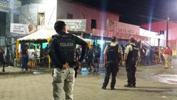 Al menos 17 muertos durante un tiroteo en un bar en Ecuador