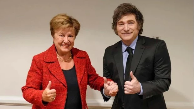 Llegarán el lunes 2.000 millones de dólares del Fondo Monetario