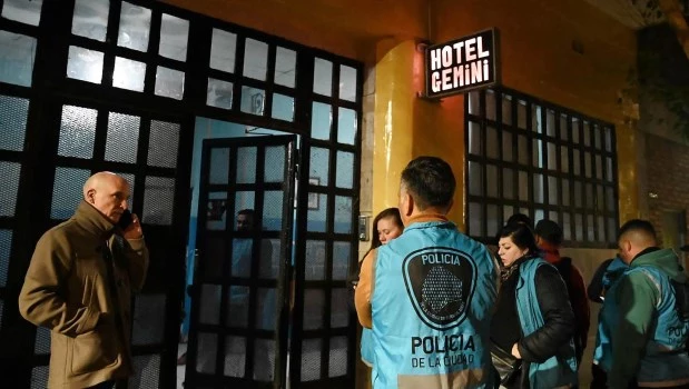La Policía clausuró un hotel en Balvanera tomado por narcos