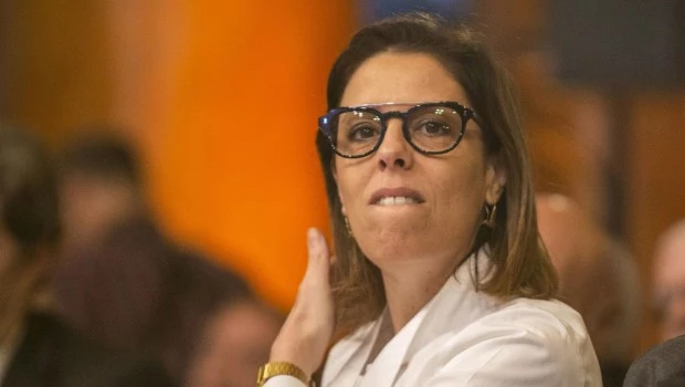 Laura Alonso: “Lo importante es que la Policía va a intervenir para prevenir el vandalismo en contenedores”