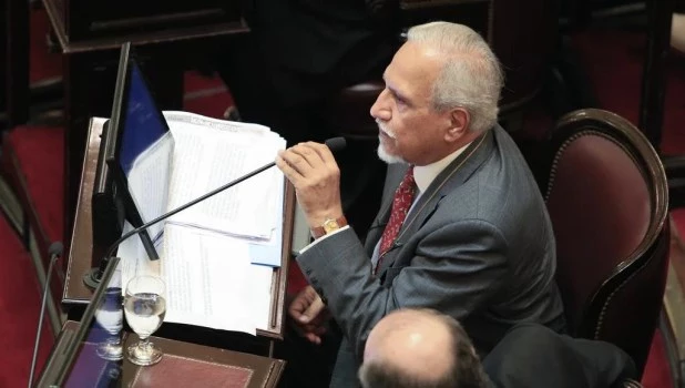 Juan Carlos Romero deja el Senado tras 18 años