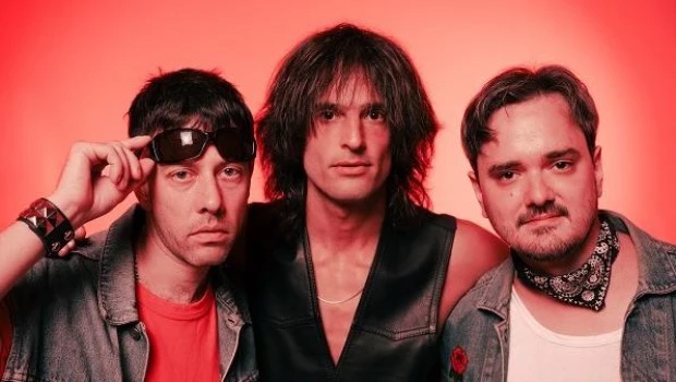 Juan Manuel Colonna, JoaquinCarambula y Nicolas Bolo. Detonantes prepara su regreso a TheRoxy Live.