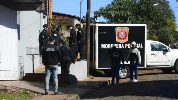 Un hombre mató a sus dos hijos y se suicidó en Misiones: también hirió a su pareja y a su cuñado