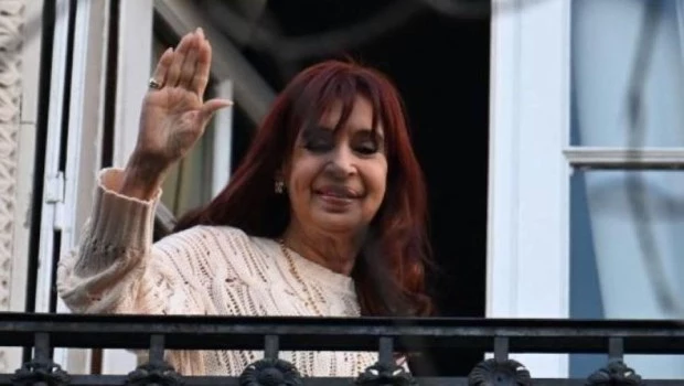 Cristina Kirchner quiere estar presente en la campaña electoral