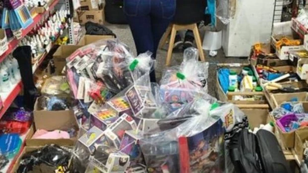 En la previa al Día del Niño, secuestran más 600 juguetes apócrifos en Once