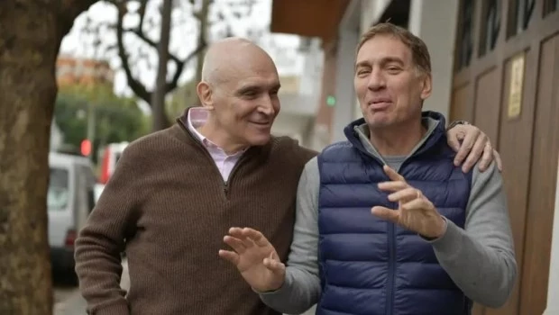 Más allá de los sellos, llega la hora de medir nombres y propuestas