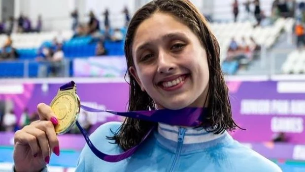 La nadadora argentina Agostina Hein se consagró campeona mundial juvenil y rompió un récord de 21 años