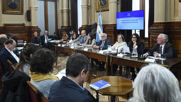 Expertos recomiendan una Corte de no más de siete integrantes