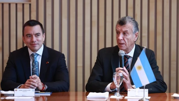 El presidente Daniel Noboa mantuvo una reunión con la Cámara Argentina de Comercio y Servicios.