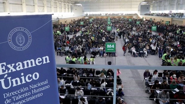 El Ministerio de Salud dio a conocer el listado final de ingresantes a residencias médicas 2025