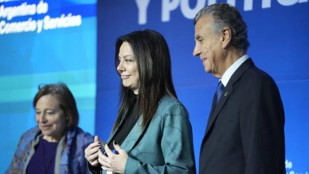 Pettovello destaca que en un año y medio “más de 11 millones de personas salieron de la pobreza”