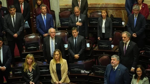 Rechazó el Senado decretos de reducción y reforma del Estado