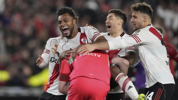 River rompió la racha negativa en los penales y pasó a cuartos de final de la Libertadores