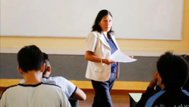 El 96% de los docentes apoya incluir la prevención del consumo de alcohol en la currícula escolar 
