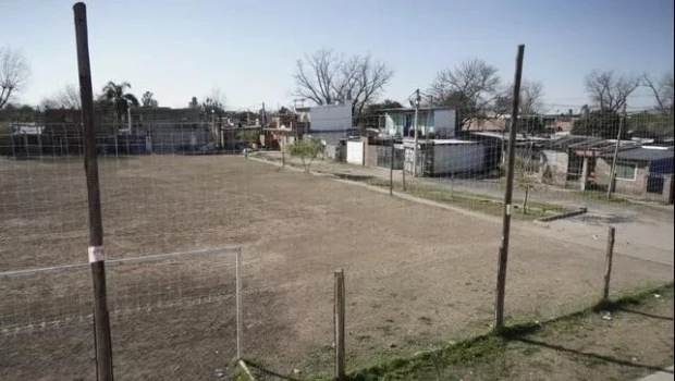 Cinco heridos tras un tiroteo durante un partido de fútbol