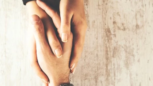 Cambiar la narrativa: hablar de suicidio es cuidar la vida 