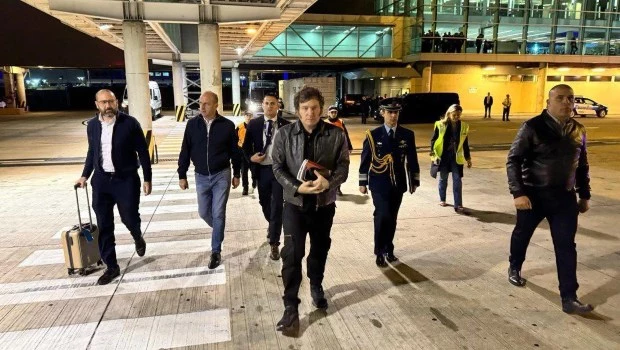 Milei viaja el jueves a Estados Unidos y regresa antes de las elecciones en Buenos Aires