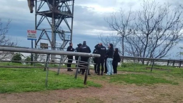 Hallaron el cuerpo de un hombre flotando en el río Paraná