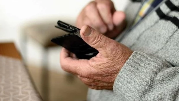 Estafaron a un jubilado y le robaron más de 2 millones de pesos