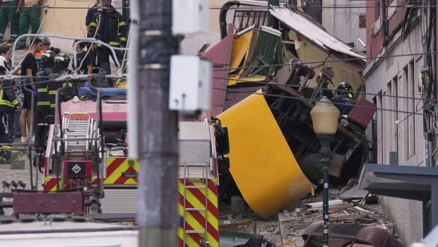 Lisboa: descarriló el funicular y hay 15 muertos 