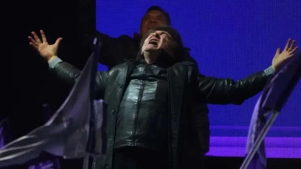 Estados alterados y muchos elefantes