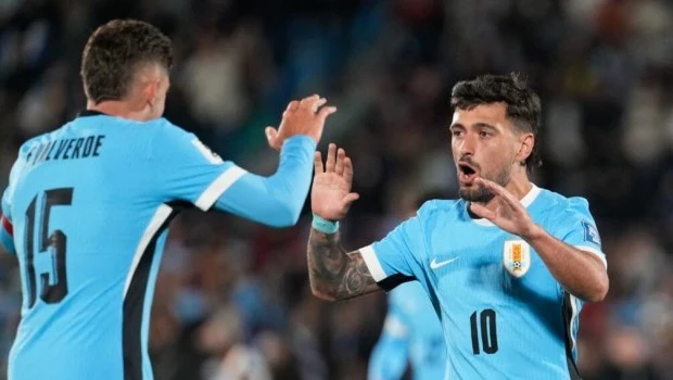 Uruguay doblegó a Perú y se clasificó al Mundial