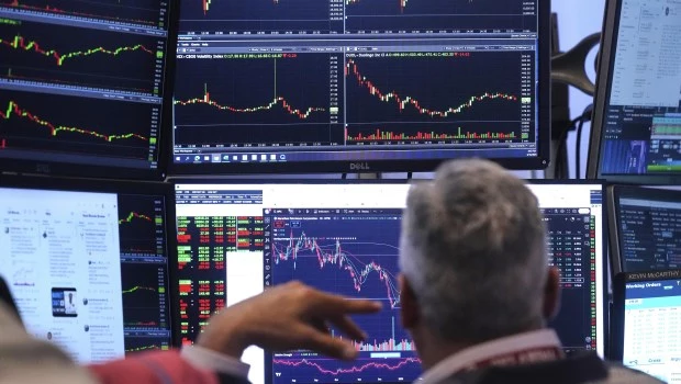 Rebotan acciones, bonos mixtos y el Riesgo País se mantiene por encima de los 1.100 puntos