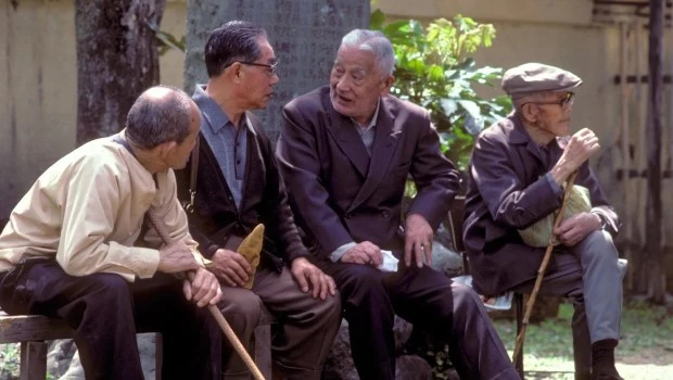 La población de personas centenarias en Japón alcanzó un nuevo récord: son más de 99.000